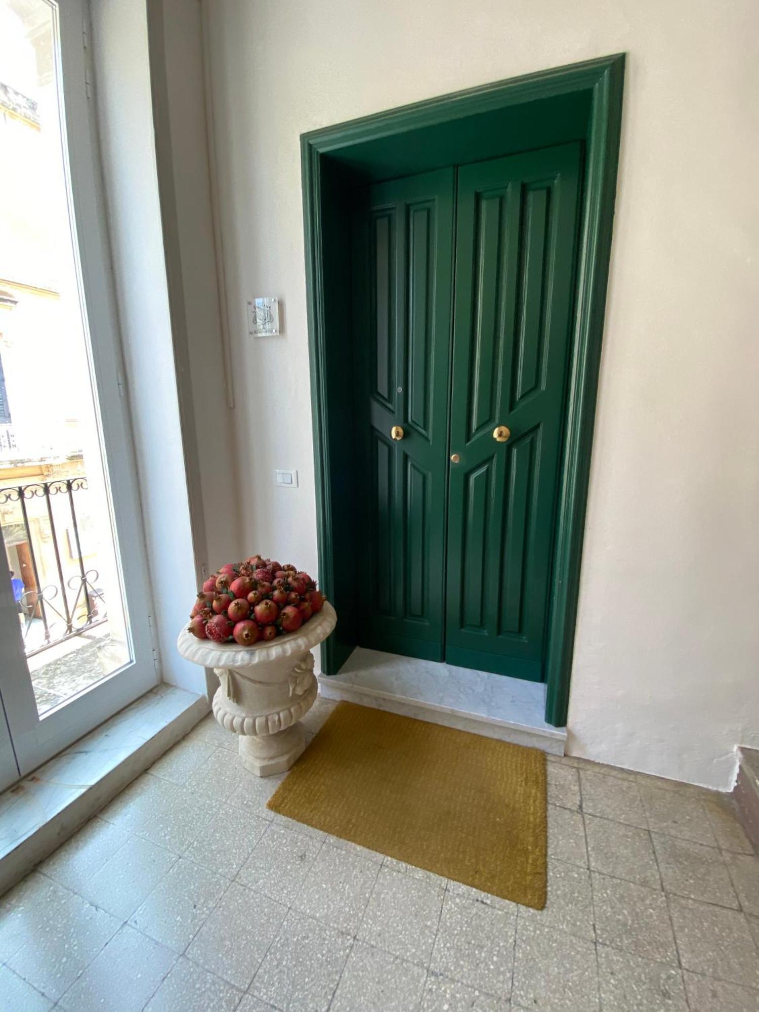 La Fitolacca B&B Lecce Ngoại thất bức ảnh